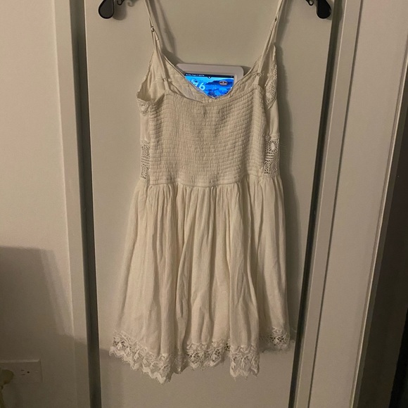 Abercrombie & Fitch white summer dress - Picture 2 of 3